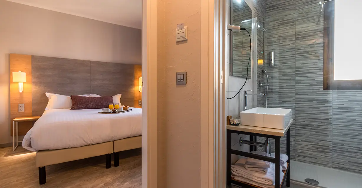 Chambre Hôtel Bahia - Villeneuve Loubet - Côte d'Azur - France